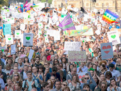 caminhada clima marcha manifestacao prol clima Nova York Berlim Rio de Janeiro São Paulo Paris Londres vancouver Bogotá Melbourne India ecologia novas fontes energia